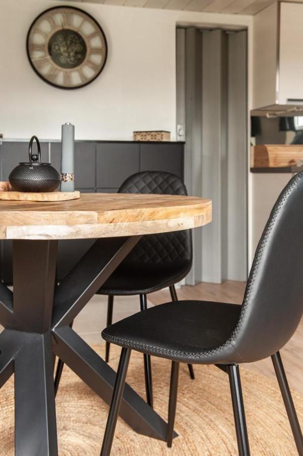 Prachtige Chalet Wabi Sabi Aan Het Water! Geel Exterior foto